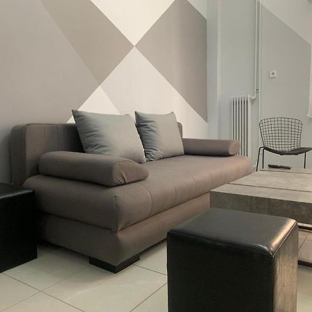 Renovated And Cool Flat In Ideal Location Apartment Атина Екстериор снимка