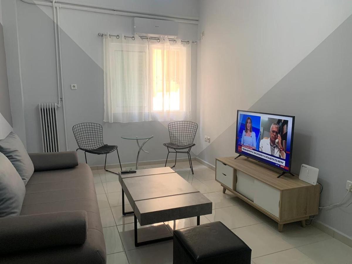 Renovated And Cool Flat In Ideal Location Apartment Атина Екстериор снимка